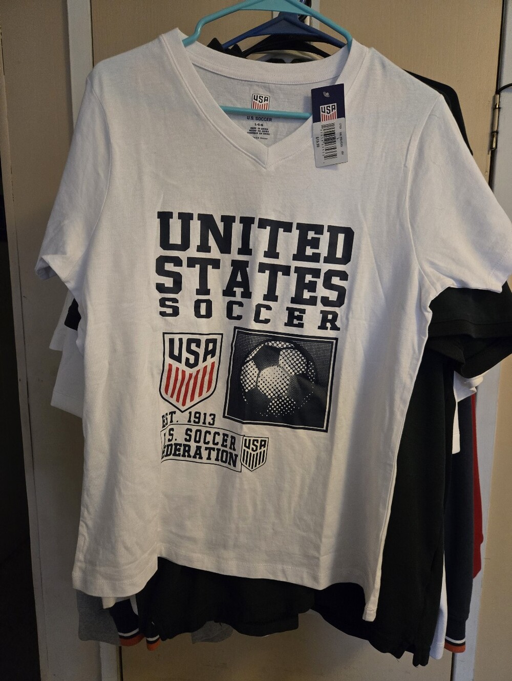 USA Soccer White Womens V-Neck Graphic T-Shirt